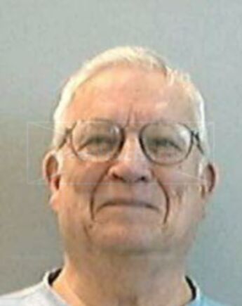 Michael Wayne Tiller