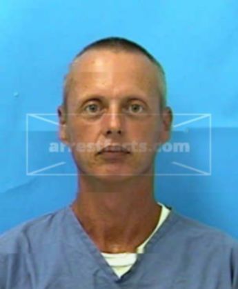 Michael T Marshall