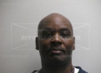 Roy T Mays