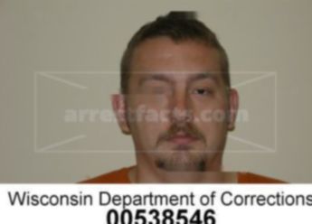 Justin T Rucinski