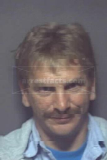 Gary Edward Queen