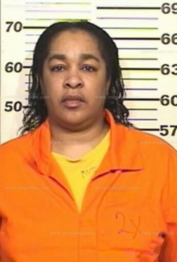 Theresa R Harris