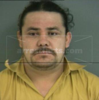 Luis Ponce Medina