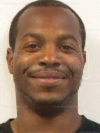 Deandre L Jennings