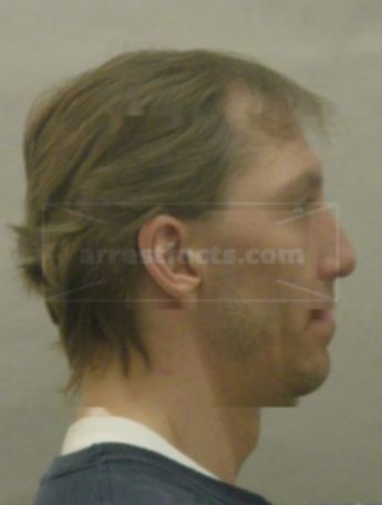 Daniel R Bednar