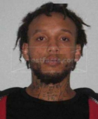 Tavares Deshawn Leverett