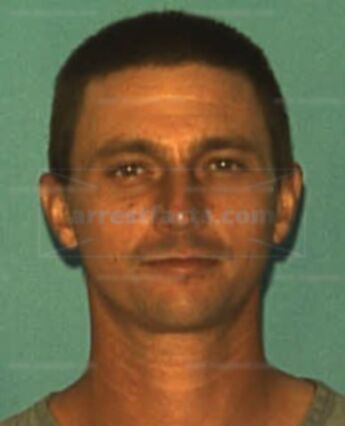 Scott L Salerno