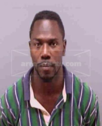 Michael Angelo Washington