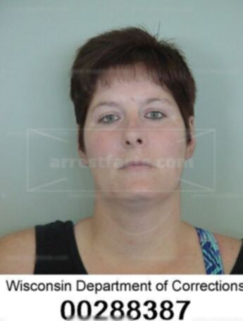 Bobbi J Boyer
