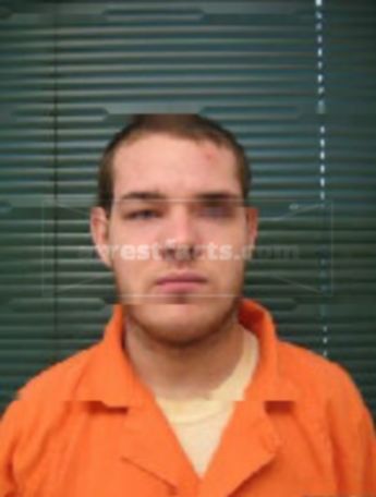 Kyle L Cavitt