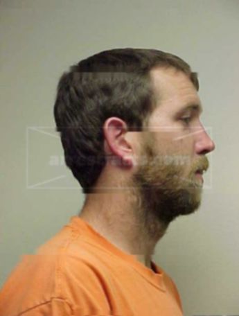 Dustin L Robbins