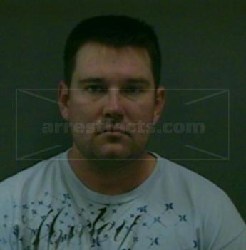 Dustin Lee Jones
