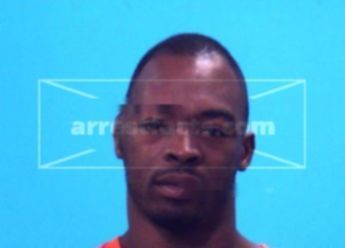 Quinton O'brien Farris