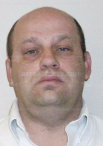 Darren P Hultz