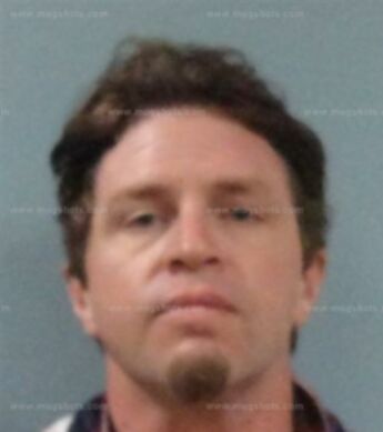 Damon R Dedeaux