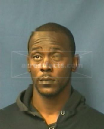 Chester R Nicholson Iii