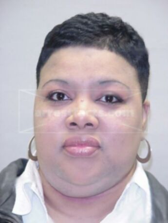 Lynetta R Compton