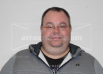 Ryan J Hilbelink