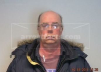Lon M Federwitz