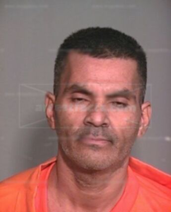 Arnold Flores