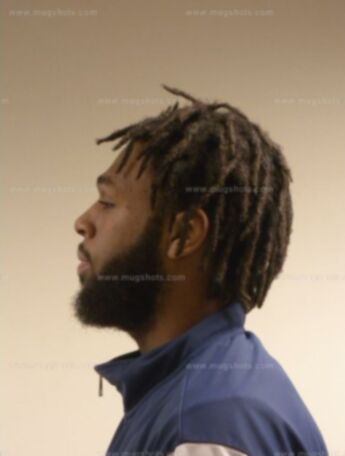 Devaughnte T Woods