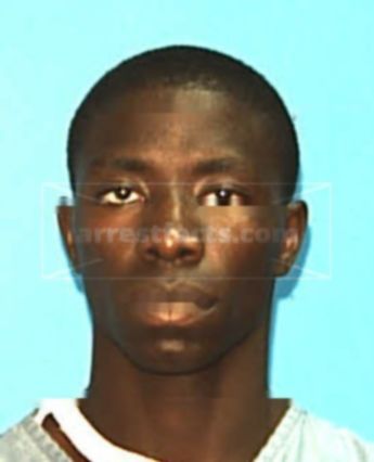 Lyndell J Cooks