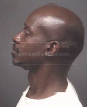Deseon W Jones
