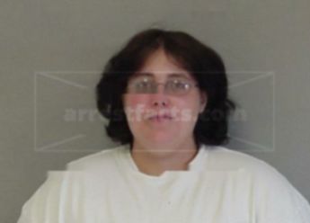 Joleen A Isenhart