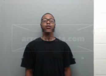 Jakendre White