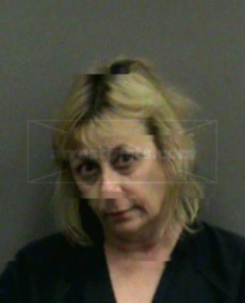 Elaine R Hundley
