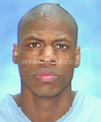 Jamal L Lee