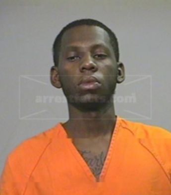 Quintin Simmons