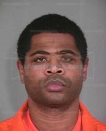 Lorenzo R Kenny