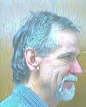 Lonnie J Clark