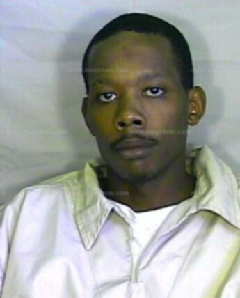 Niaheem G Moore