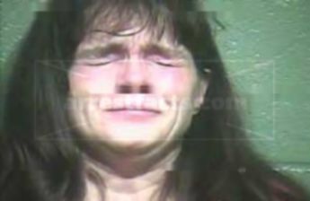 Laurie M Yocum