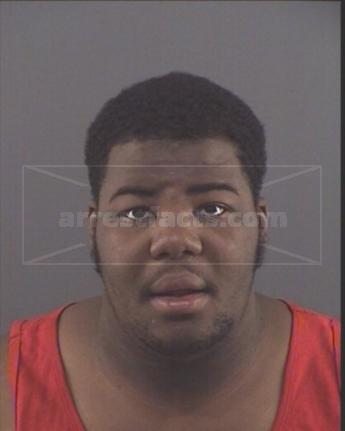Dashawn R Cason