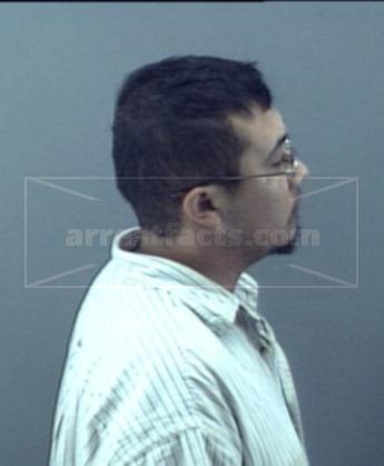 Efrain Ruiz