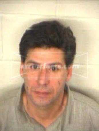 Craig J Snyder