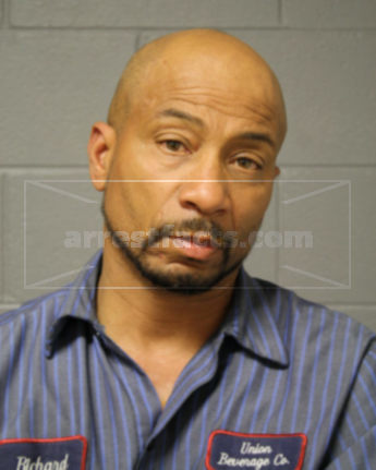 Richard L Dillard