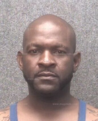Andre Shelton Peaker