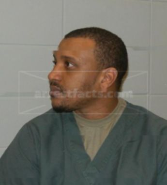 Toriano R Perry