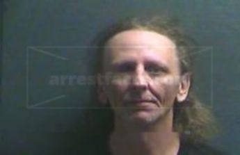 Everett D Perry
