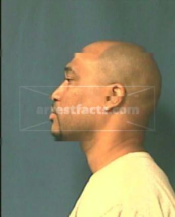 Willie C Holt