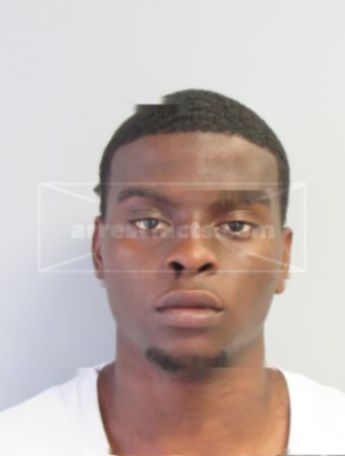 Adarrius Quanya Clements