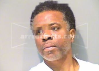 Lamar F Carter