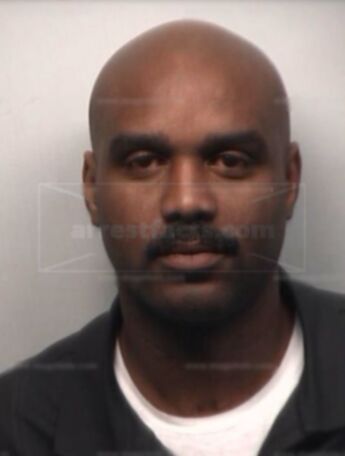 Earl Roberts Mathews