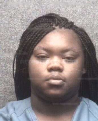 Laquandra Borden