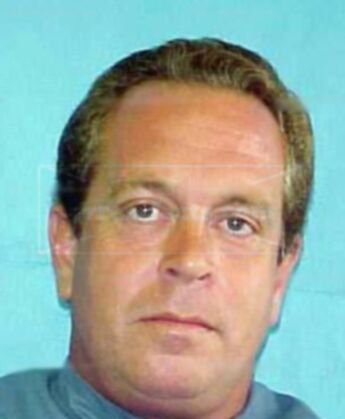 Gary R Perez