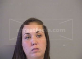 Lindze Nellie-Nicole Arrington